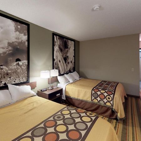 Super 8 By Wyndham Glencoe Ξενοδοχείο Εξωτερικό φωτογραφία
