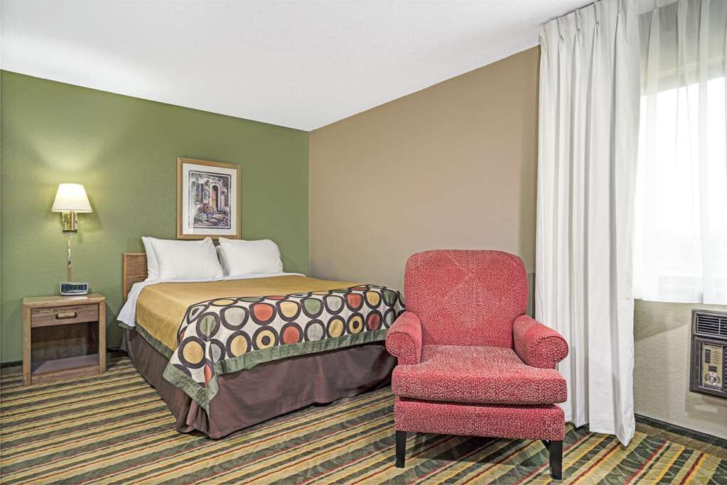 Super 8 By Wyndham Glencoe Ξενοδοχείο Δωμάτιο φωτογραφία