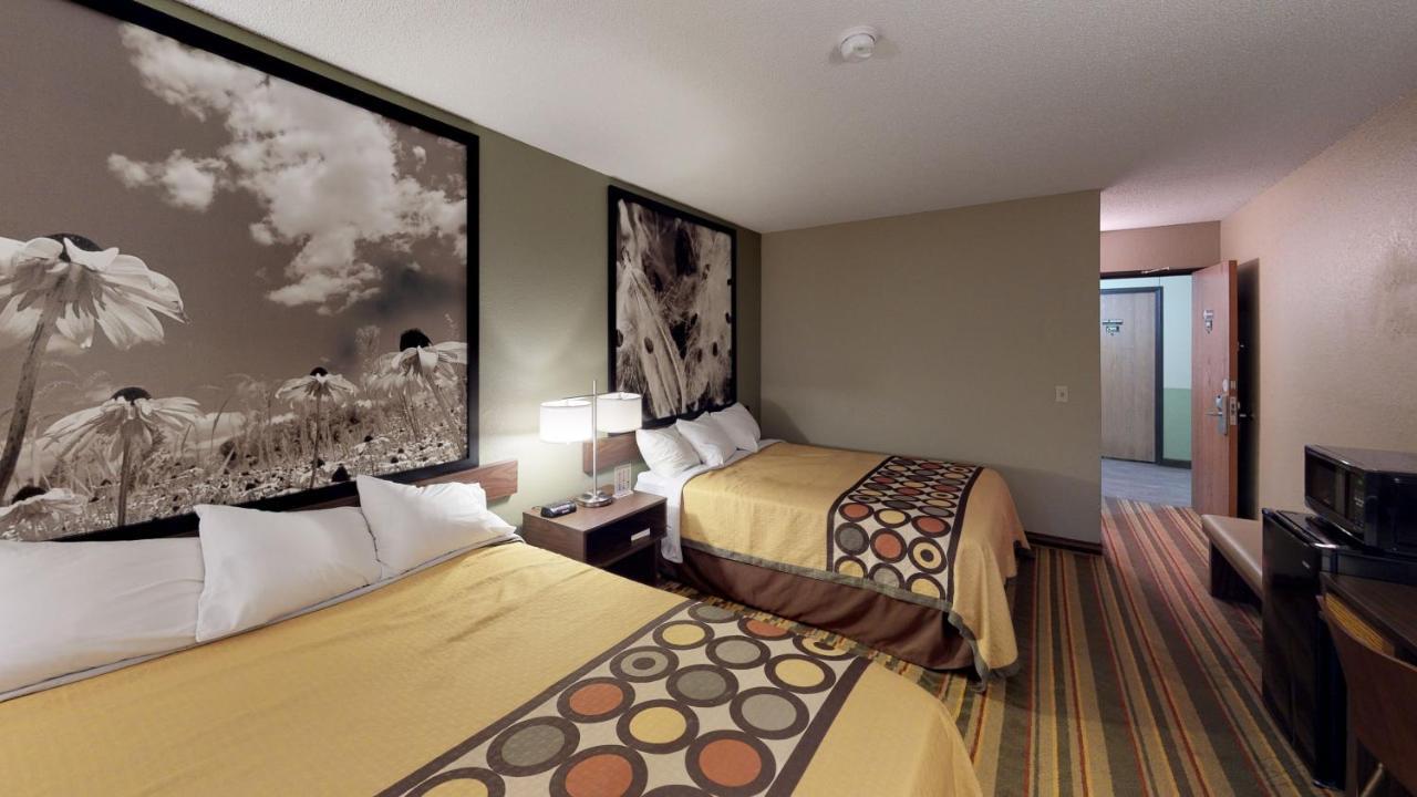 Super 8 By Wyndham Glencoe Ξενοδοχείο Εξωτερικό φωτογραφία