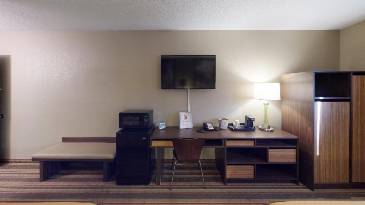 Super 8 By Wyndham Glencoe Ξενοδοχείο Εξωτερικό φωτογραφία