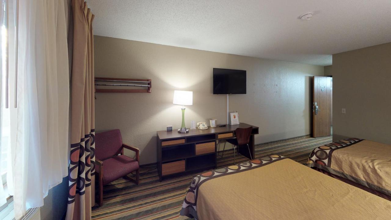 Super 8 By Wyndham Glencoe Ξενοδοχείο Εξωτερικό φωτογραφία