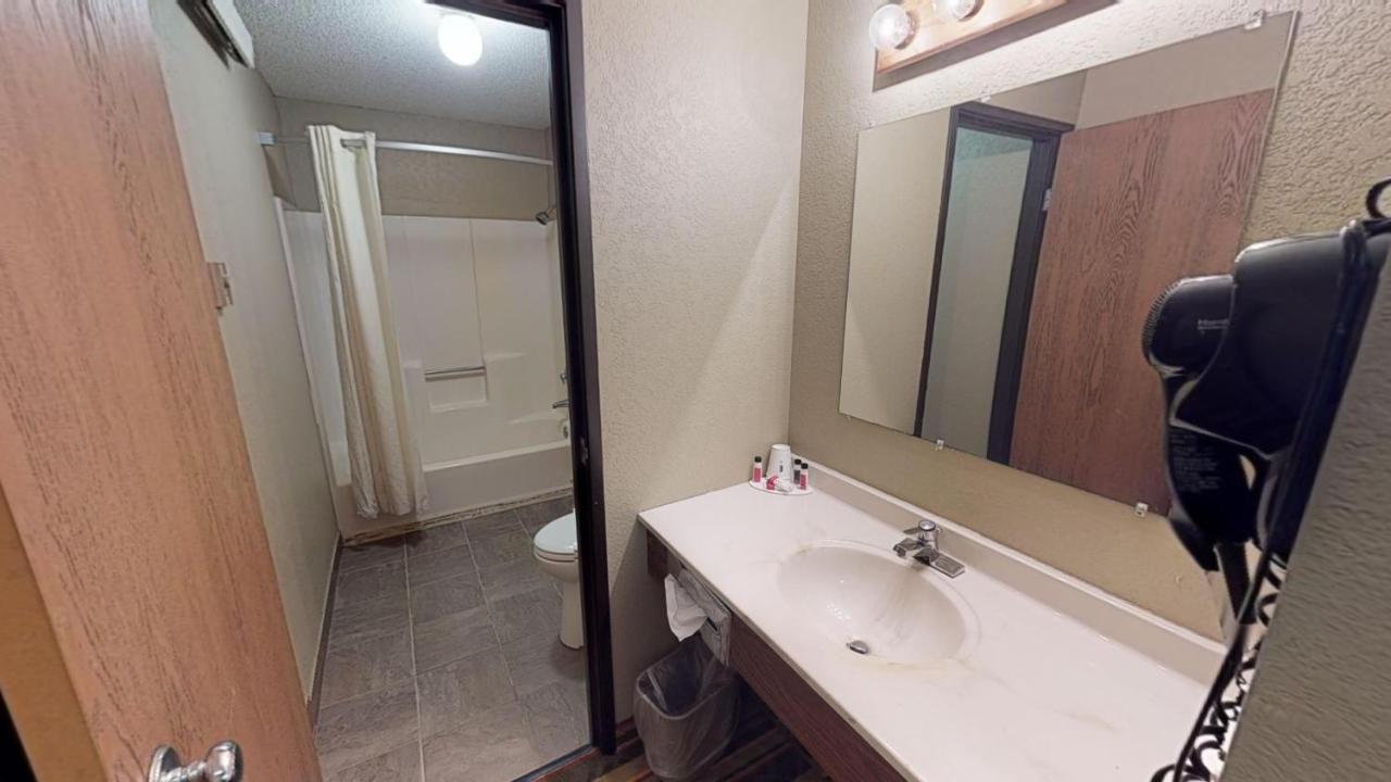 Super 8 By Wyndham Glencoe Ξενοδοχείο Εξωτερικό φωτογραφία