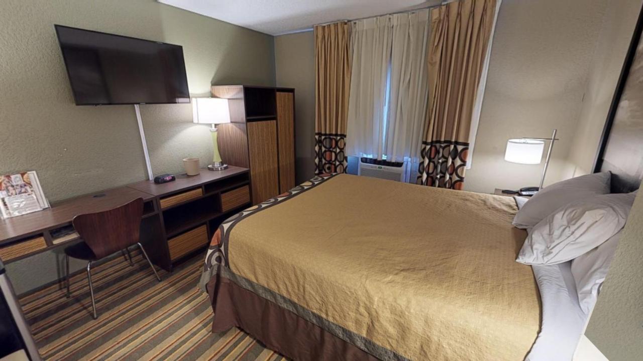 Super 8 By Wyndham Glencoe Ξενοδοχείο Εξωτερικό φωτογραφία